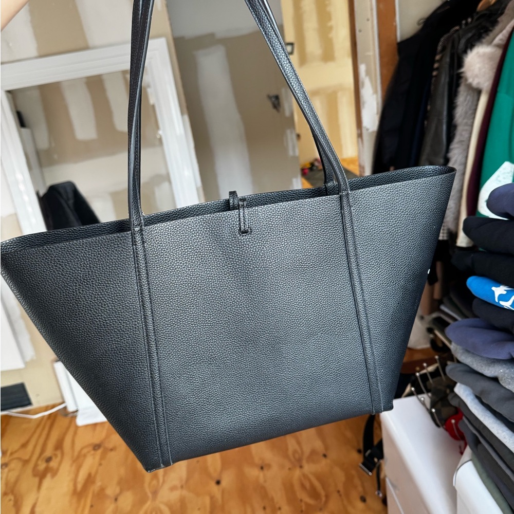 Elegant Black Tote Bag